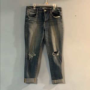 Distressed skinny jean